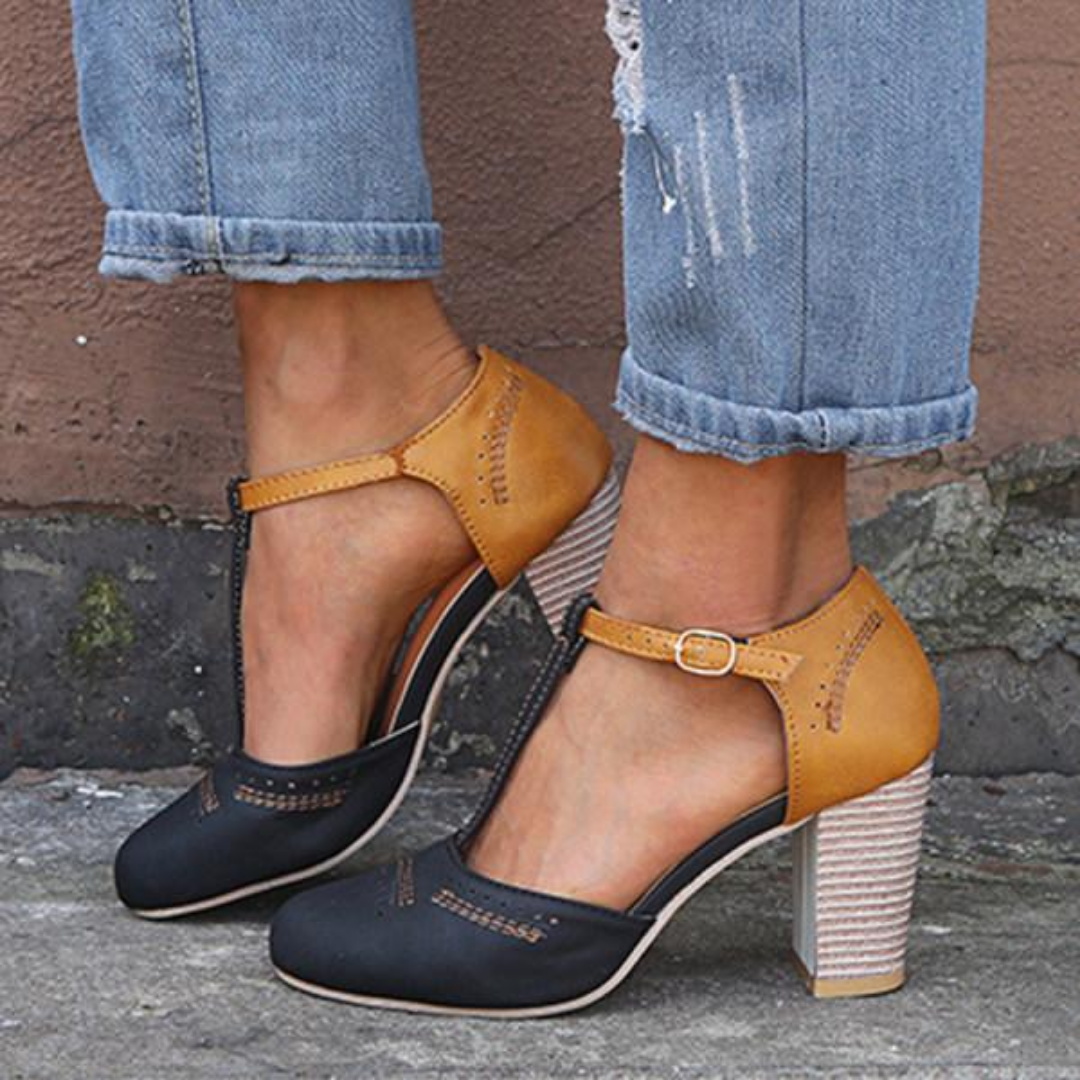Women's Vintage Closed Toe Heels | Walking